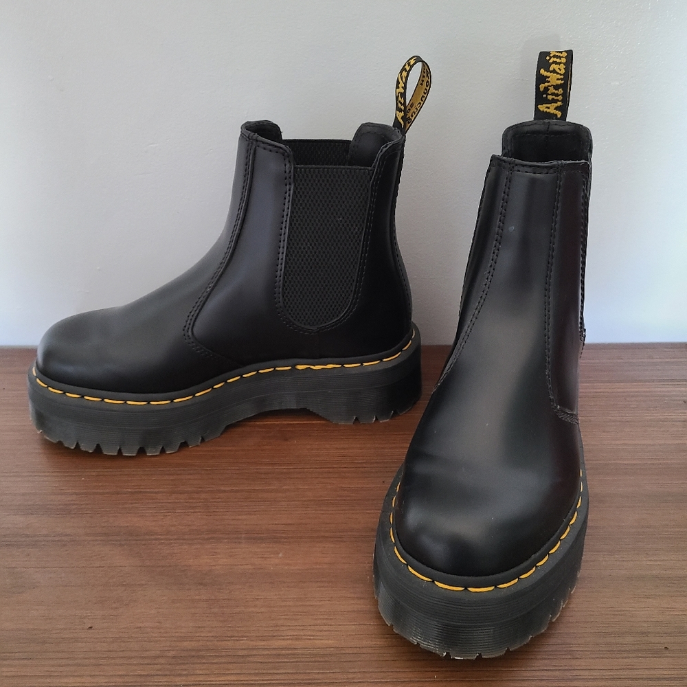 Doc Martens Platform Chelsea Boots - Smooth Leather, Women's Size 7, Black